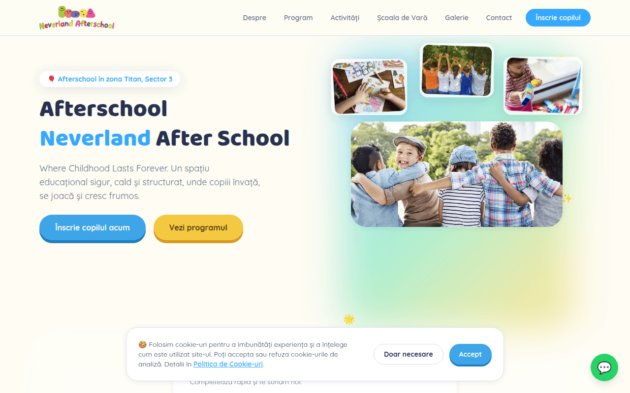 Pagina principală Neverland After School: titlul „Afterschool Neverland After School”, fotografii cu copii și butonul de înscriere